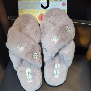 Jessica Simpson Women's Soft Plush Slippers - Light Pink